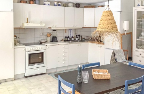 Grisslehamn House | Child friendly vacation home near the beach