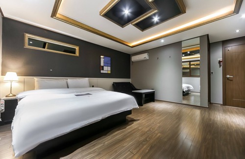 Chilgok-gun Hotel | Chilgok Weagwan Ten