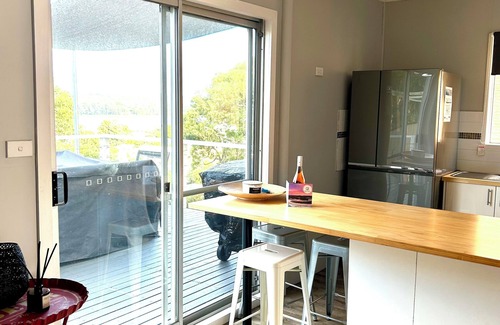 Burrill Lake House | Chilltown - Coastal Escape with Lake and Mountain Views