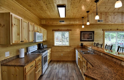 Hayward Cabin | Chippewa Flowage Luxury Cabin #9