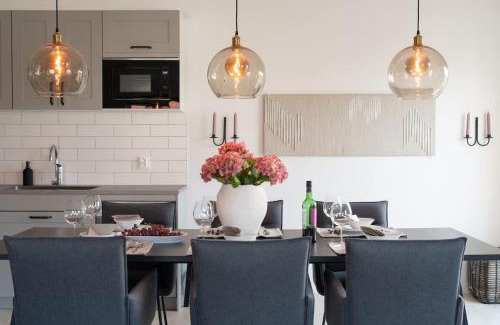 Bastad House | Chocolaty Warmth Home 3BR Flat with Cozy Balcony