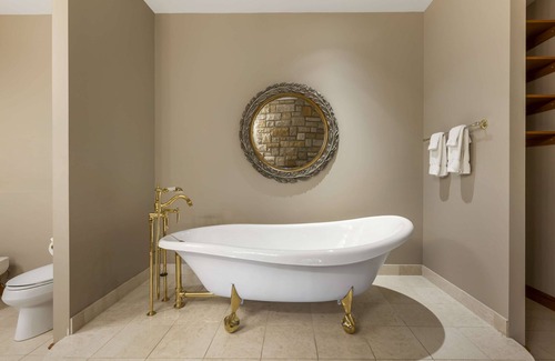 Port Severn Hotel | Christie's Mill Inn & Spa, BW Premier Collection