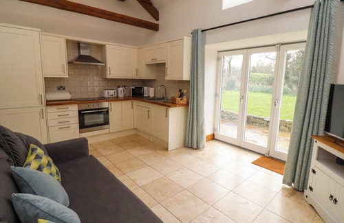 South Charlton Cottage | CHRISTON WELL COTTAGE, pet friendly, with a garden in Embleton