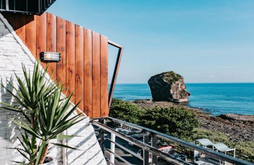 Sail Rock Beach Bed & Breakfast | Chuanfanrock Haku Beach Days Inn