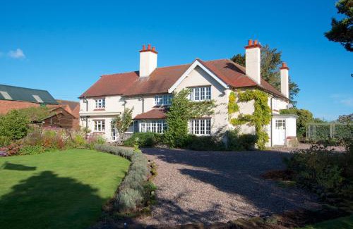 Sutton Maddock Bed & Breakfast | Church Farm B&B near Telford and Ironbridge