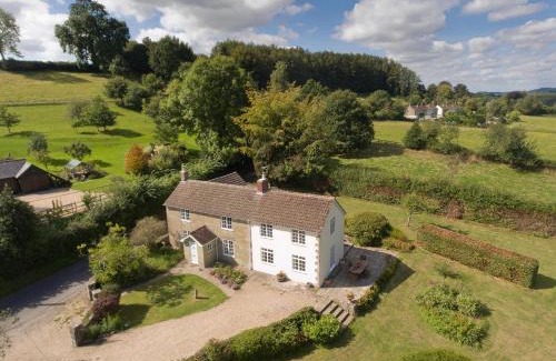 Swallowcliffe House | Church View