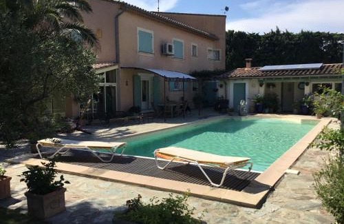 Mouries Bed & Breakfast | Cigales sous oliviers