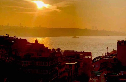 Cihangir Apartment | Cihangir’de harika deniz manzarası