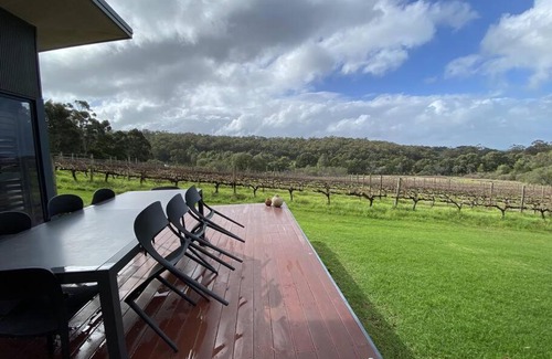 Yallingup Siding House | Cinque Stelle · spacious villa private bushland