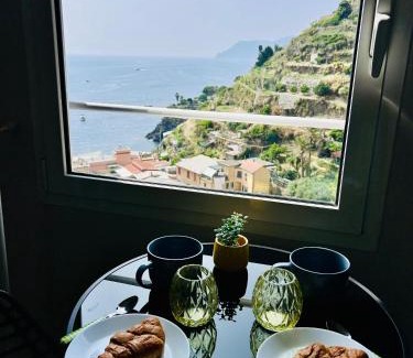Manarola Apartment | Cinque Terre, Sea View Home