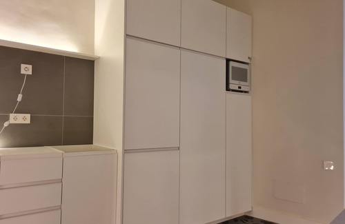 Malasana Apartment | City Center Madrid Apartment with 2 Bedrooms