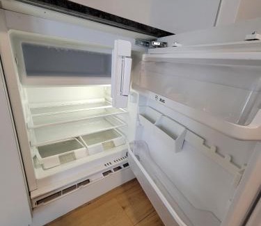 Gewerbeschule Apartment | City Center Zurich Downtown Apartments next to Zurich HB Main Train Station NEU - Self Checkin