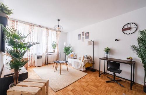 Lausanne Apartment | City Central Comfort