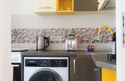 Constanta Apartment | City Centre - 300m to the Beach, 500m to the old Town