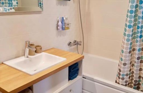 Kesklinn Apartment | City centre apartment with balcony