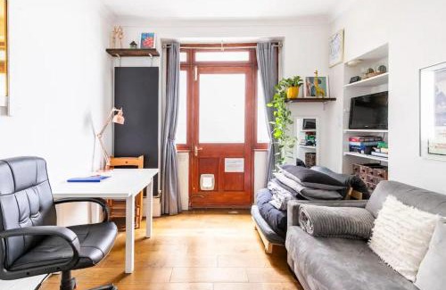 Fitzrovia Apartment | City Centre Garden Flat