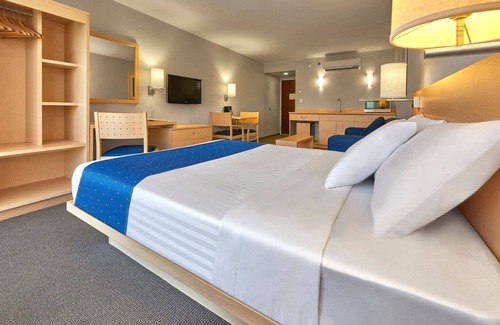 Apizaco Hotel | City Express by Marriott Apizaco