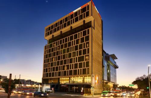 Zona Rio Apartment | City Express Suites by Marriott Tijuana Rio