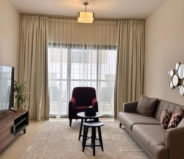 Qurm Apartment | City Gem - 1 Bedroom, 3 Beds