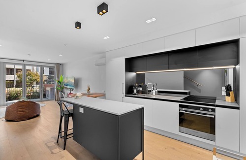 Christchurch City Centre House | City Life! Everywhere is Walking distance!