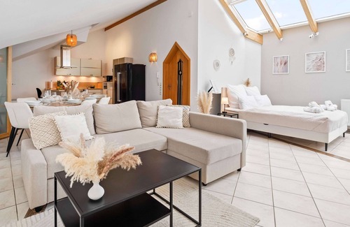 Kuenzell Apartment | City oasis Fulda with flair I Whirlpool I Balcony I 2xParking I Coffee I WLAN