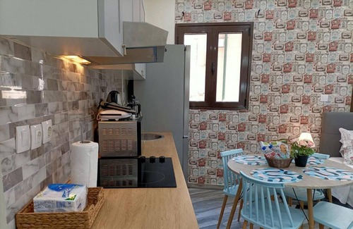 Kypseli Apartment | City Oasis