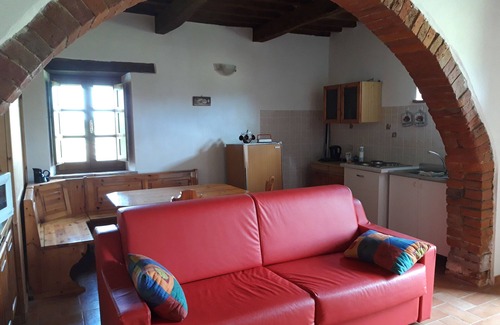 Citta della Pieve House | City of Pieve. Two-room apartment in rustic country house in the green Umbria