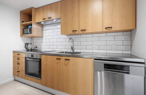 Christchurch City Centre Cottage | City Park Retreat - Christchurch Holiday Apartment