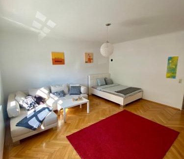 Eisenstadt Apartment | City Retreat 13 3