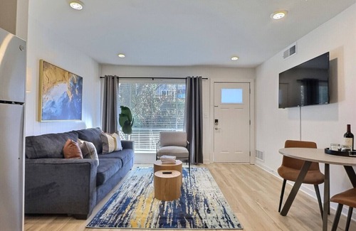 Birmingham Apartment | City Retreat Near Downtown Hotspots