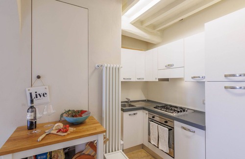 Cortona Old Town Apartment | City/Village Apartment in Cortona with 1 bedrooms sleeps 4