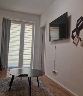 Nepszinhaz negyed Apartment | Citycentre - Sebastian