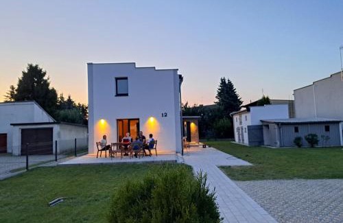 Lubliniec House | Cityhouse Lubliniec Modern holiday residence for business and family stays