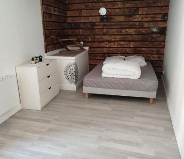 Irancy Apartment | Cizen