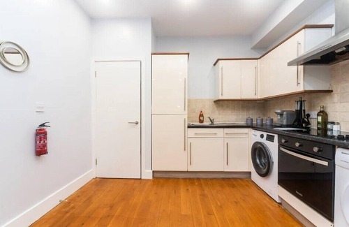 Northcote Apartment | Clapham Sanctuary Apartment