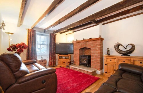 Warkworth House | Clara's Cottage