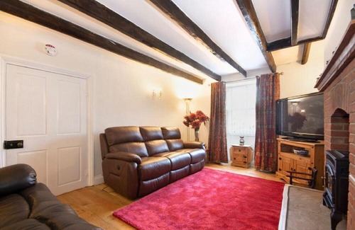 Warkworth House | Clara's Cottage