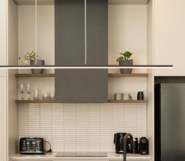 Clare Apartment | Clare Hillside Apartments