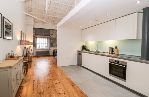 Plymouth Cottage | Clarence Riverside, Royal William Yard
