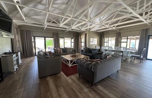 Clarens Apartment | Clarens Old Clubhouse