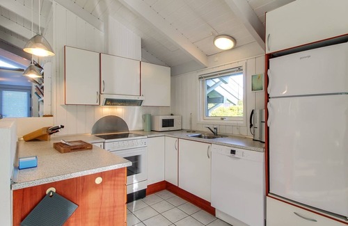 Hou House | "Clari" - 500m from the sea by Interhome