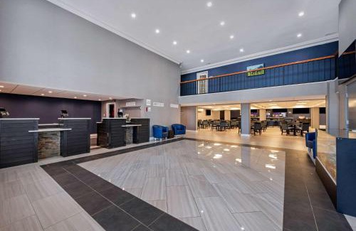 Lexington Hotel | Clarion Hotel Conference Center - North