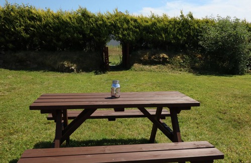County Waterford Cottage | Clash-brack