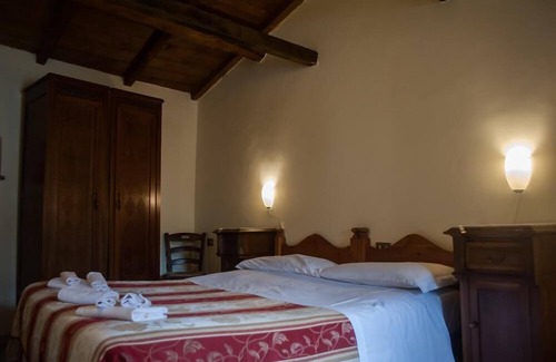 Santo Stefano di Sessanio Bed & Breakfast | Classic Apartment (3 persons) Residence La Torre