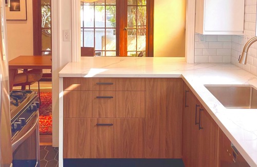 Los Feliz House | Classic 1920’s Los Feliz house with outdoor space