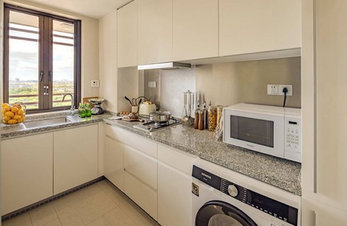 Jinqiao Apartment | Classic 3 Bedroom Apartment at Pudong Area Shanghai