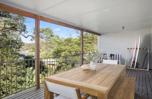 Hardys Bay House | Classic Beach and Bay Weekender