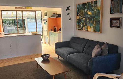 Tairua House | Classic Family Beach Bach