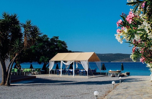 Klima Apartment | Classic Studio with a Sea View at Klima Paradise