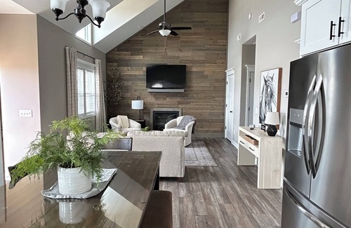 Sedalia House | Classy Cottage new home in quaint neighborhood